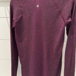 Lululemon swiftly Tech long sleeve size 6